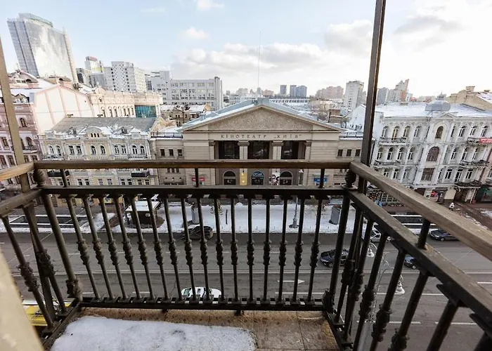 911 Apartments Antonovichа