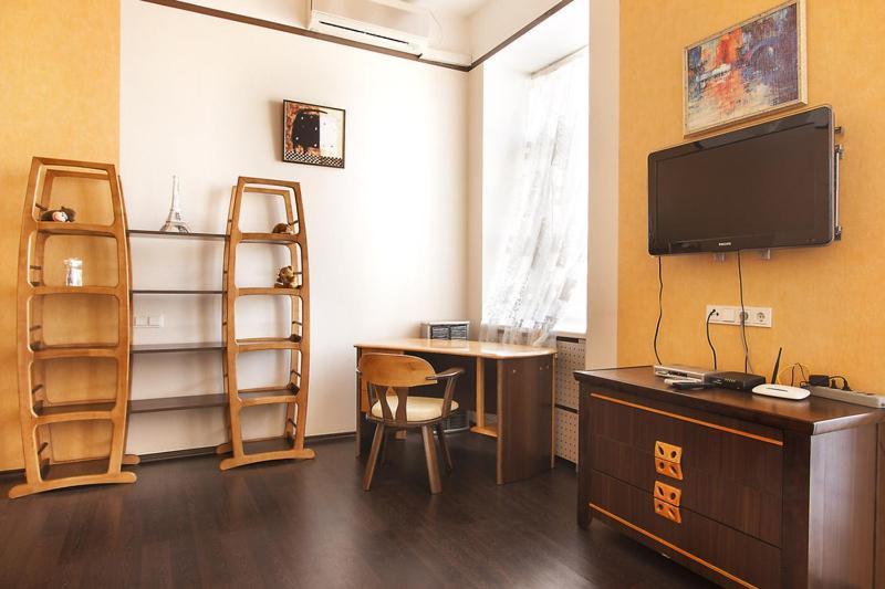 Apartment 911 Antonovichа Kyiv